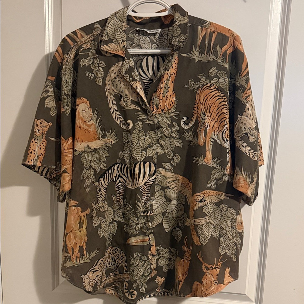 Women’s Cotton Olive Green Safari Print Short-Sleeve Shirt
